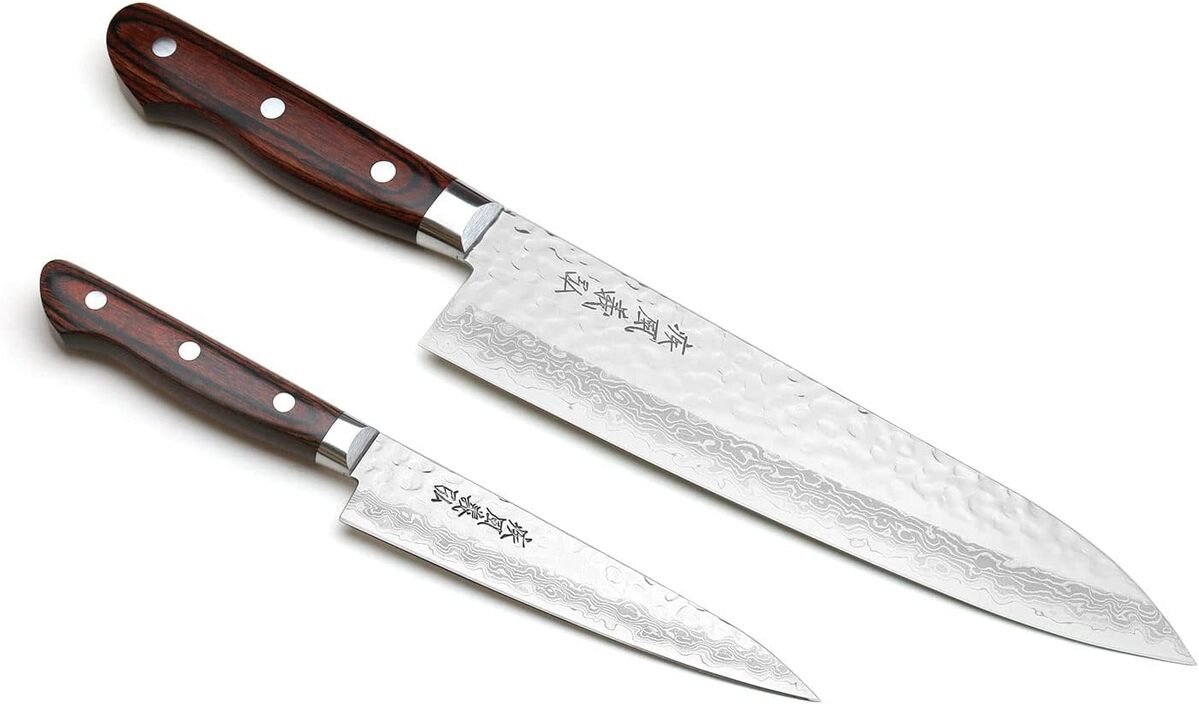 Test du duo de couteaux Yoshihiro : gyuto et Petty