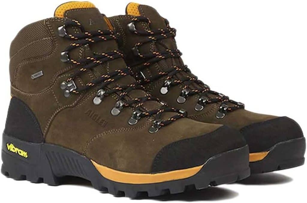 Test des chaussures Aigle Altavio Mid Gtx, marron, 45 EU