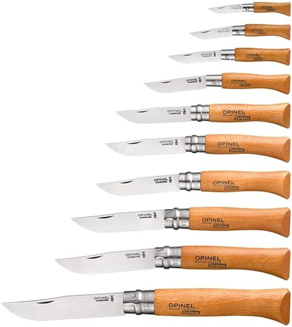 Découvrez notre analyse approfondie du coffret Opinel comprenant 10 couteaux pliants. Chaque modèle est évalué pour sa qualité, sa praticité et son design, vous aidant à faire le meilleur choix pour vos besoins.