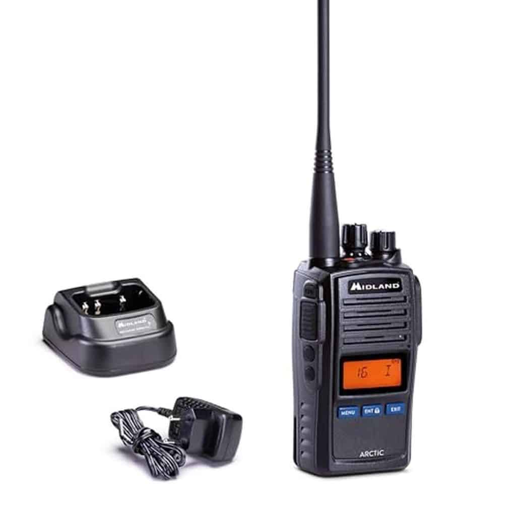 Test talkie-walkie Midland Arctic VHF marine : 57 canaux et IP67 étanche